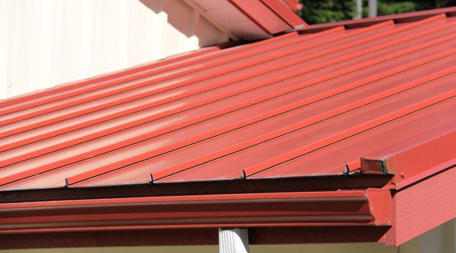Professional gutter cleaning in Hoffmeister, NY